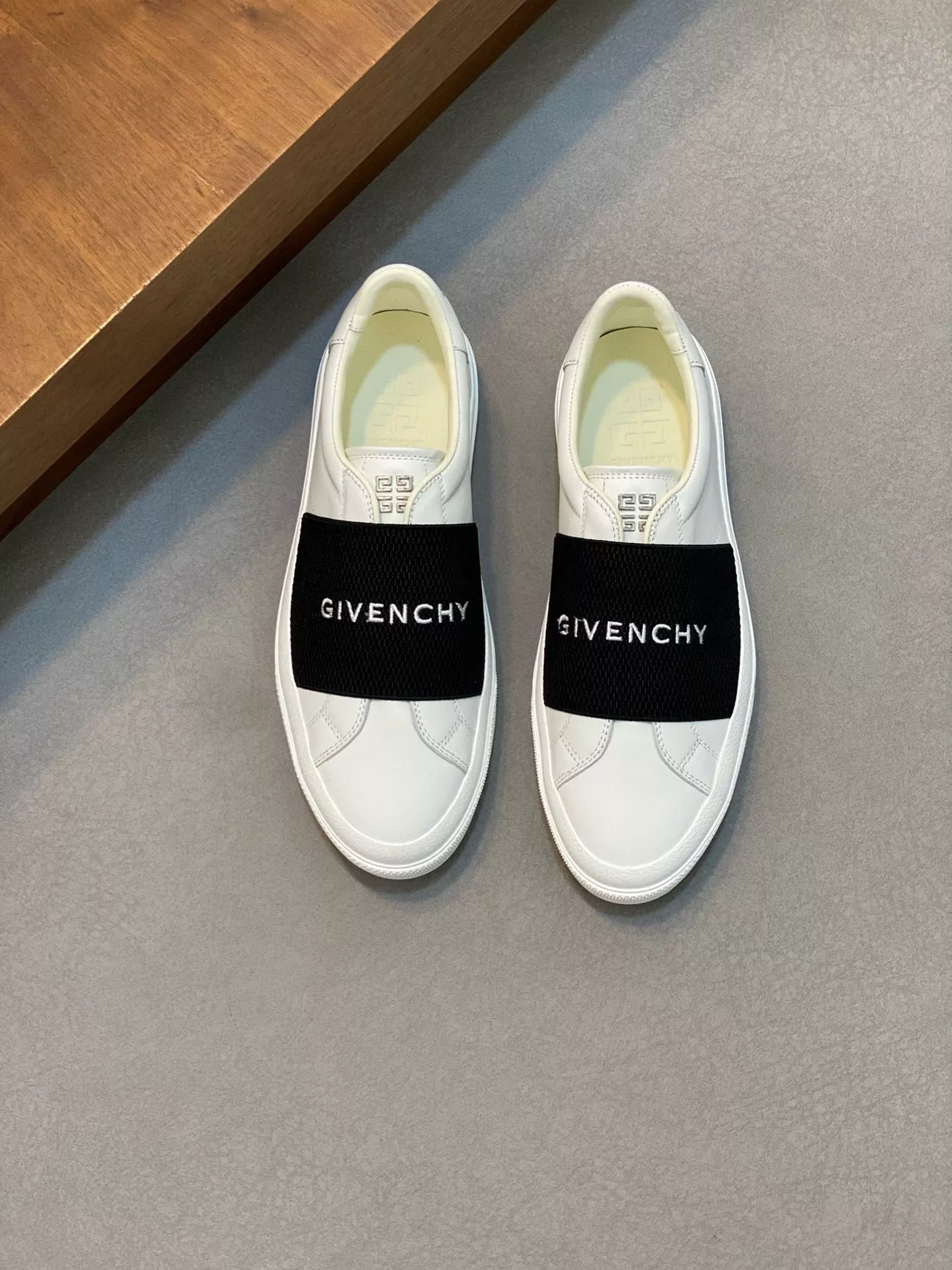 givenchy decontractees chaussures pour homme s_12b4a231